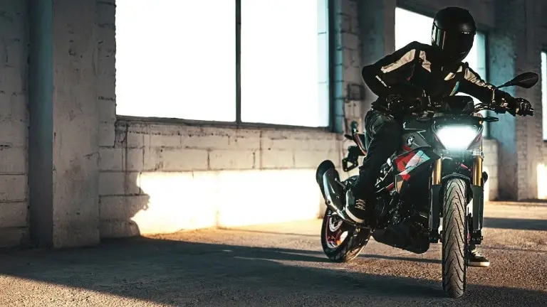 2025 BMW G 310 R in Kansas City, MO